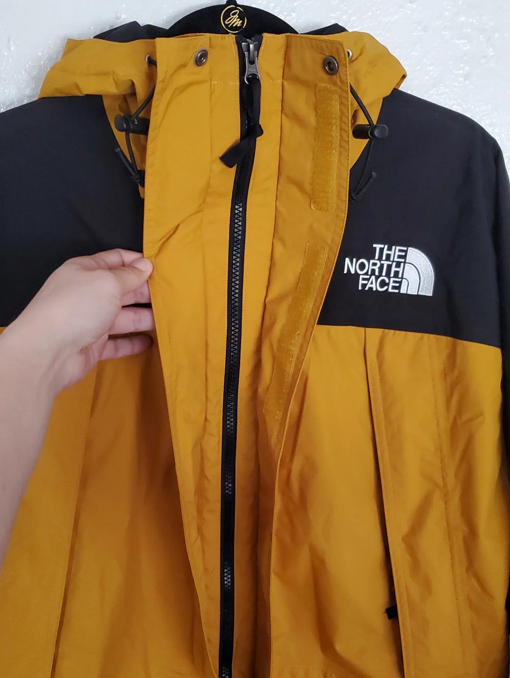 The North Face K2RM Dryvent  Hooded Raincoat In Yellow and Black Mens M